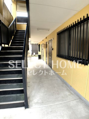 【エントランス】 | プレステージ杉 | 落ち着いたエントランスです