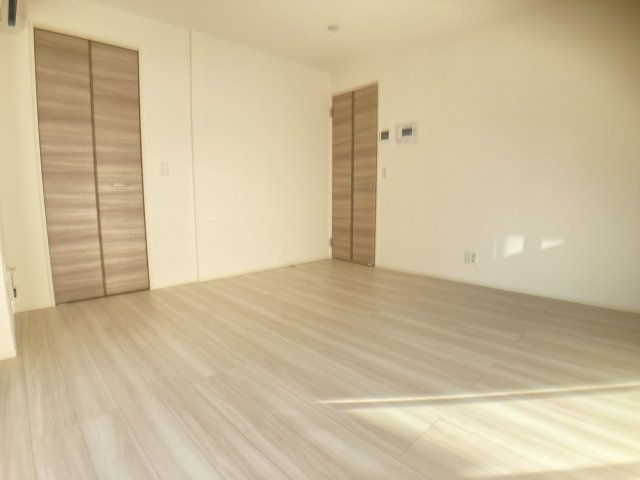 アクシス八幡の居間・リビング