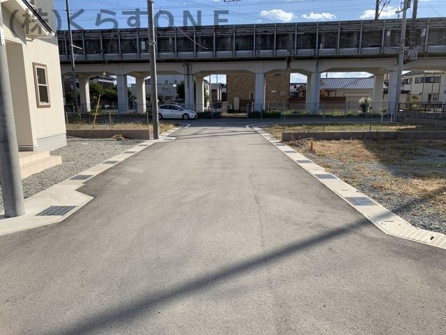 【前面道路含む現地写真】 | 太子町立岡III期／7区画