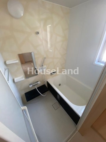 東高松戸建　4丁目2-15-3の浴室