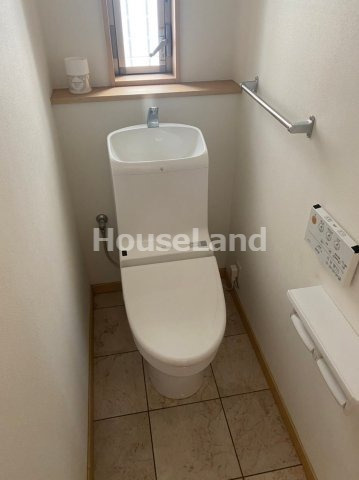 東高松戸建　4丁目2-15-3のトイレ