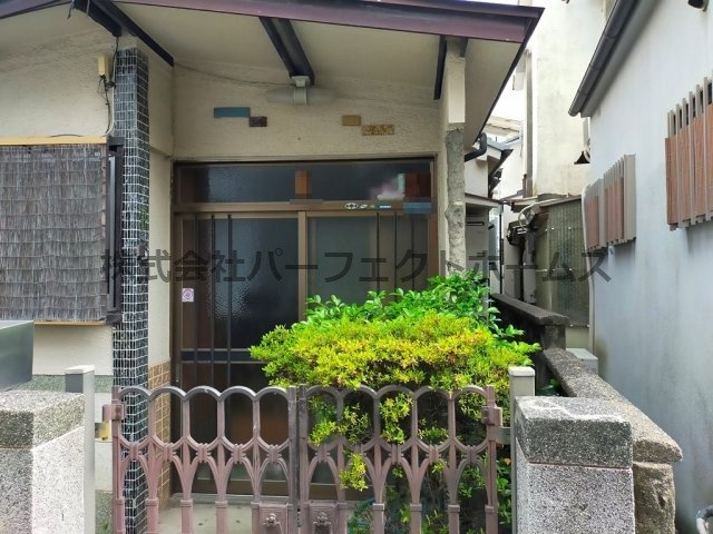 中神田町戸建　賃貸のエントランス