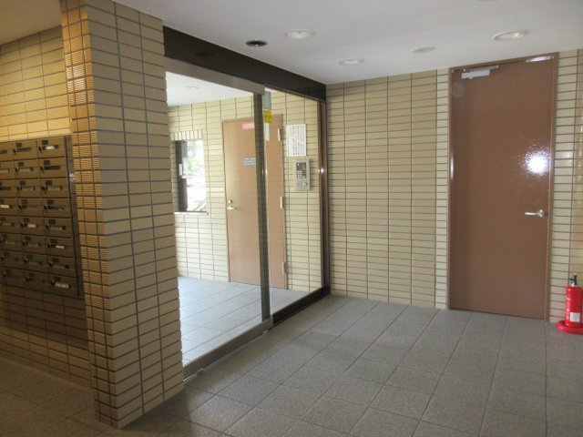 ヴェルビュ明石・天文町のロビー