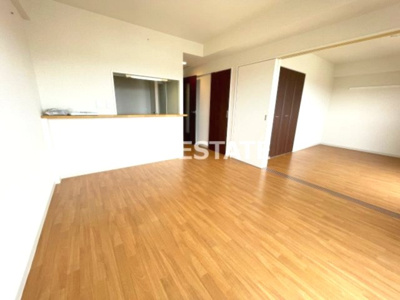 【居間・リビング】 | ソレイユアンドメイプル