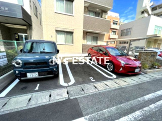 【駐車場】
