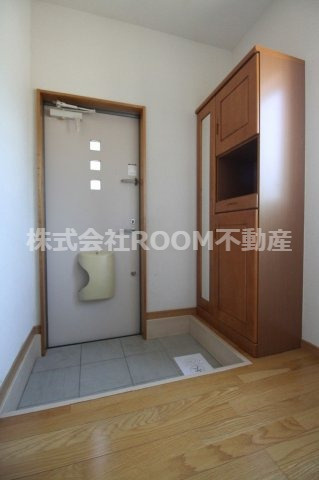 T´Ｓ　ＳＱＵＡＲＥの玄関|明るい玄関です