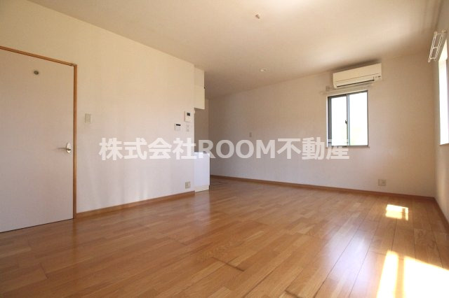 T´Ｓ　ＳＱＵＡＲＥの居間・リビング|使いやすいリビングです