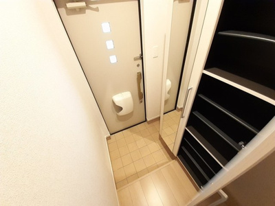 【玄関】 | ロリエⅡ