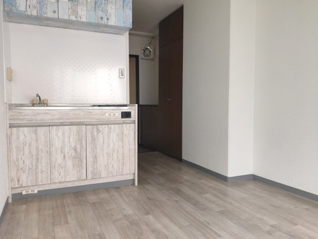 吉野ハイツの洋室