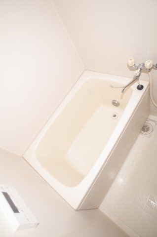 【浴室】 | 明生ビル | 追い焚き＆温度設定パネル付き。