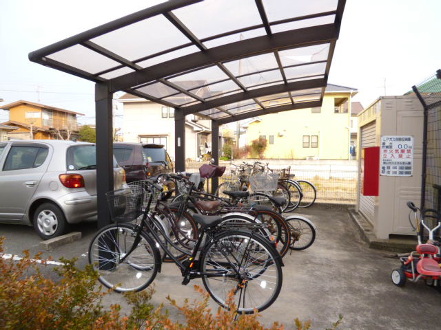 倉敷市川入のアパートのその他共用部分|自転車置き場