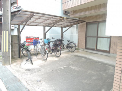 【駐車場】 | フローレ長谷川