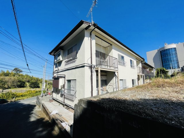 井上アパートの外観