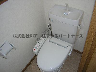 セジュールⅡのトイレ|落ち着いたトイレです