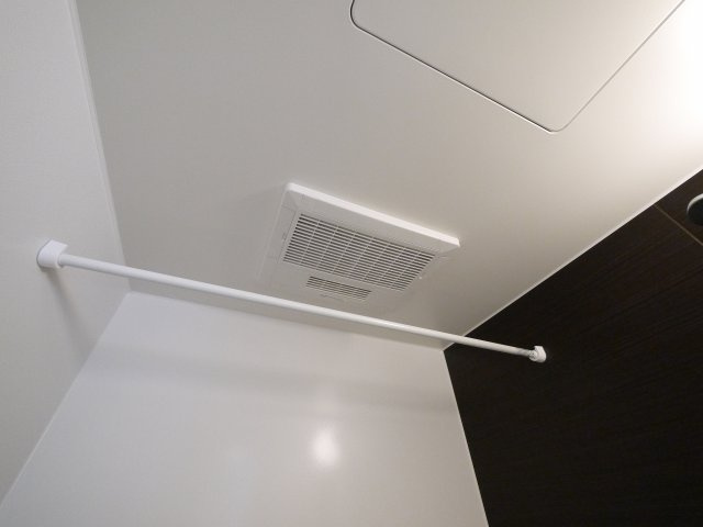 ガーデン・ヴィラ　サンサンの設備|浴室乾燥できます