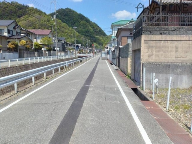 【前面道路含む現地写真】 | 姫路市緑台1丁目／中古戸建