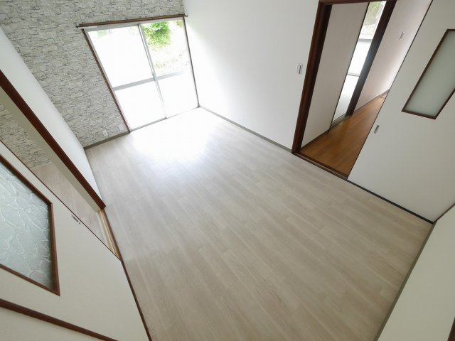 須磨区妙法寺口ノ川22-24戸建の居間・リビング