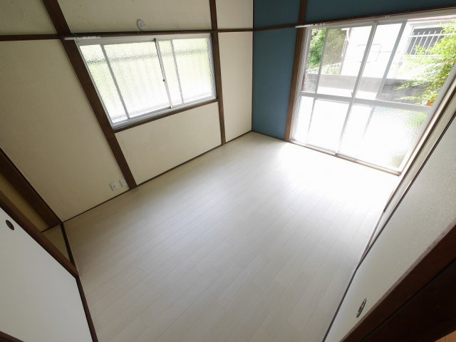 須磨区妙法寺口ノ川22-24戸建の洋室