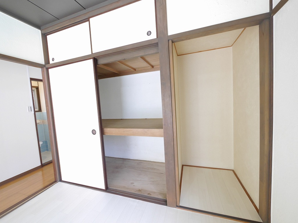 須磨区妙法寺口ノ川22-24戸建の収納