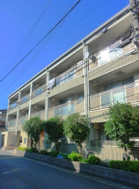 コスミオンの外観