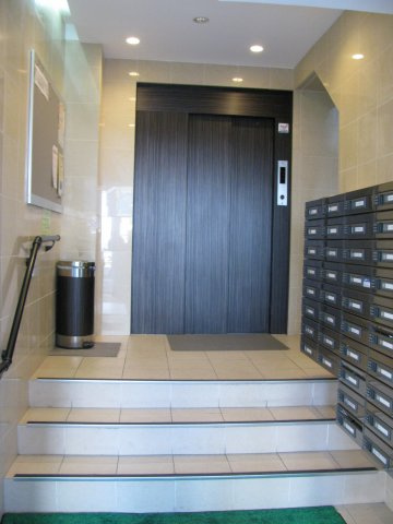 本郷コーポレイションのエントランス|エントランス