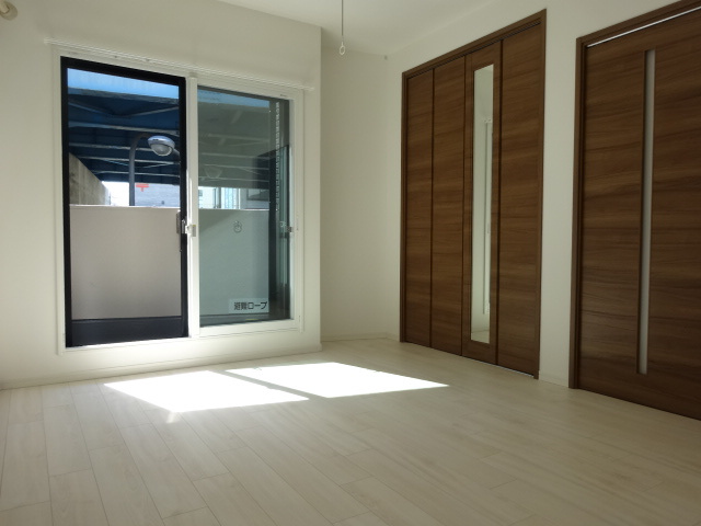 ＧＫレジデンス向月町の寝室|参考、同建物・同間取りの号室