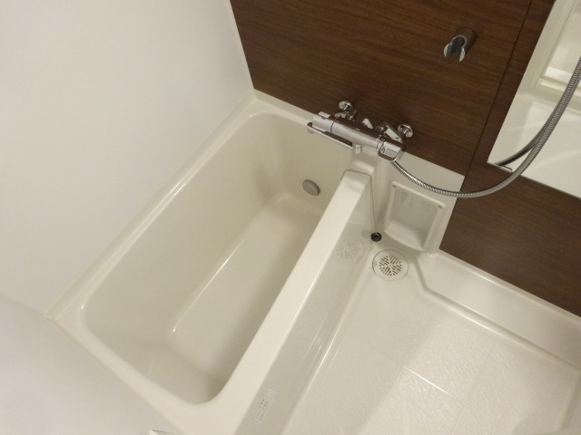 ＧＫレジデンス向月町の浴室|参考、同建物・同間取りの号室