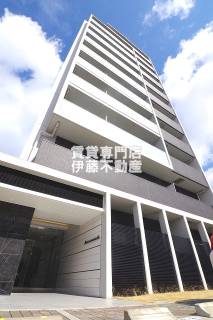 スリーアイランドタワー名駅北の外観