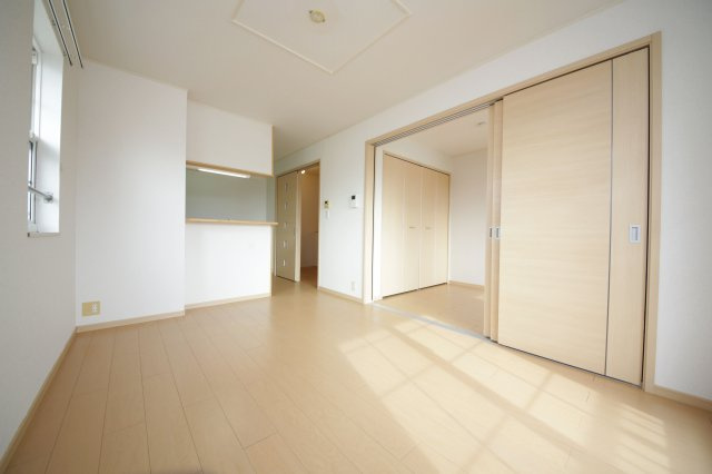 Ｔ’ｓウェーブの居間・リビング