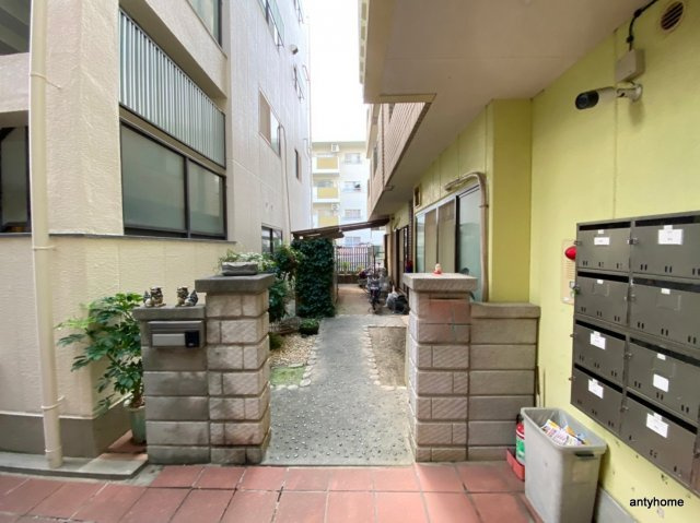 フジイハイツ　仲介手数料無料のロビー