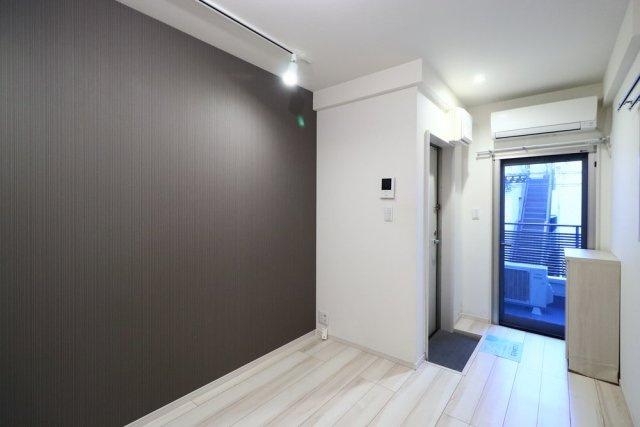 【洋室】 | ラ・ルーチェ