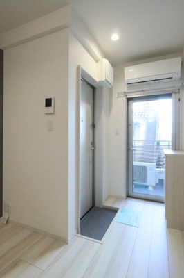 【玄関】 | ラ・ルーチェ