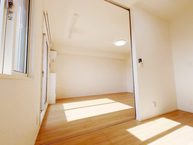 【洋室】 | D-room宇須　輝