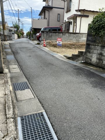 【前面道路含む現地写真】 | 相生市那波野2丁目／売土地