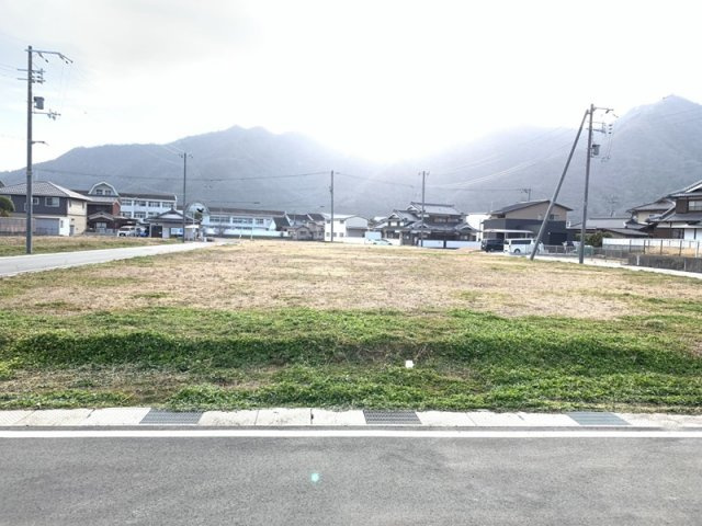 【前面道路含む現地写真】 | たつの市新宮町中野庄／21区画
