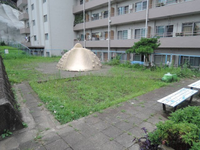 【その他共用部分】 | 常緑ハイツ | 敷地内公園です。