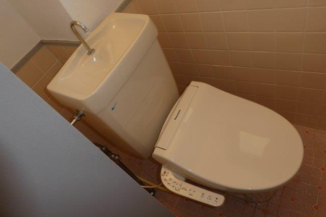 えきまえマンションのトイレ|ウォシュレット