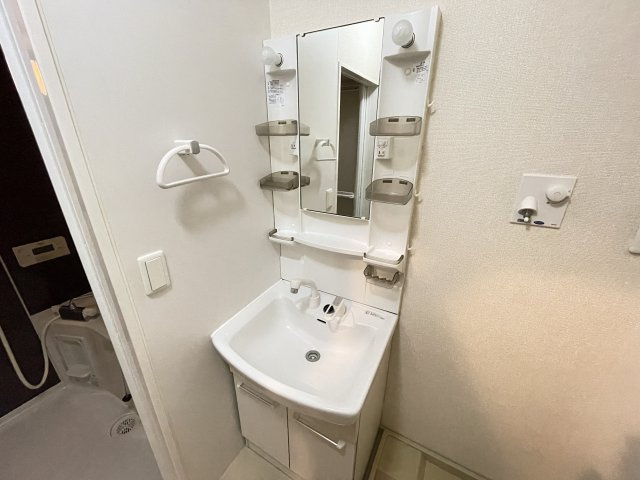 サンモールの独立洗面台