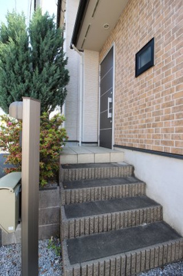 【エントランス】 | 石川町戸建 | アプローチです