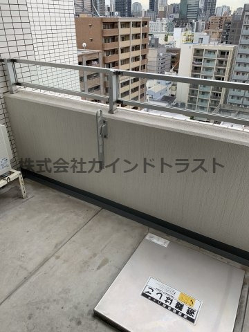 ベルフェリーク天満橋のバルコニー|バルコニーからの眺めを楽しみながら食事をしませんか