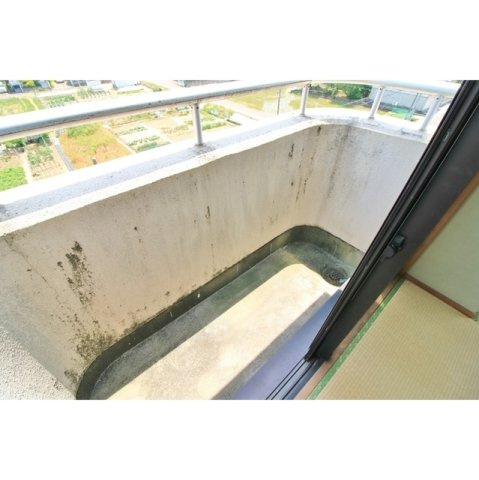 吉田グリーンハイツⅡのバルコニー|南和室バルコニー