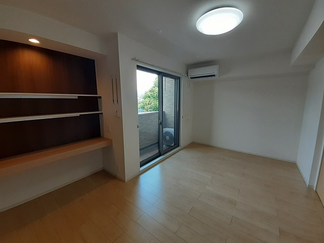 エアリーヒル原町の居間・リビング