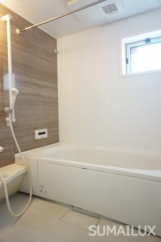 フェリーチェ新屋敷の浴室