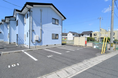 【駐車場】 | メゾンアイリス