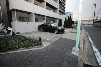 【駐車場】 | ★敷地内駐車場