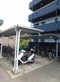 【駐輪場】 | 愛媛県四国中央市川之江町一棟マンション