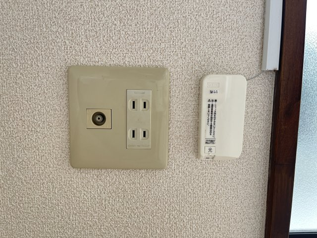 メゾンアイリスの居間・リビング