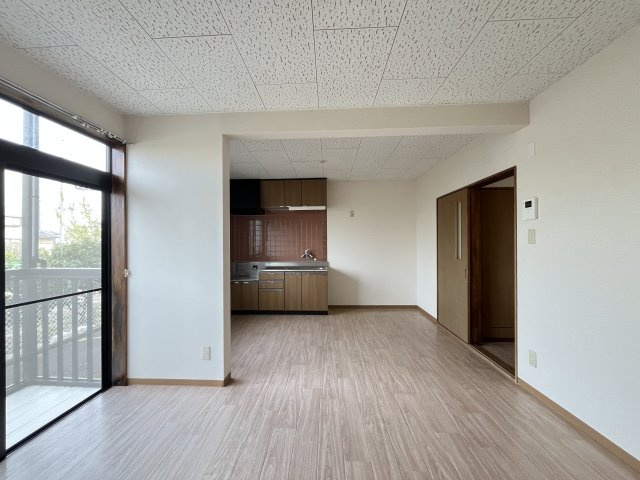 メゾンアイリスの和室