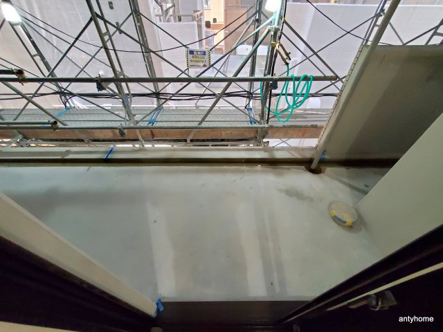 スプランディッド難波3　仲介手数料無料のバルコニー