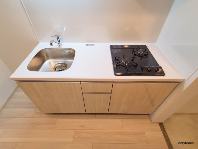 スプランディッド難波3　仲介手数料無料のキッチン